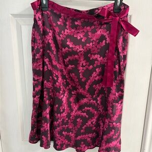 New York & Company 100% Silk Pink and Black A-Line Y2K Skirt